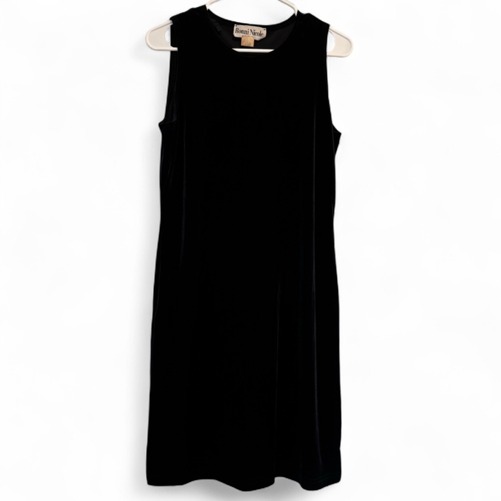 Vintage ‘90s Ronni Nicole Black Sleeveless Velvet Shift Dress Women’s Size 6